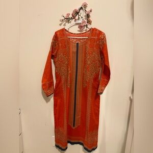 Beautiful lawn shirt and duppata from khadi